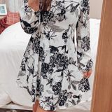 Everly Black and White Floral Dress Photo 0