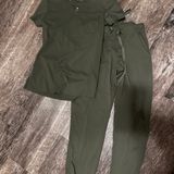 Med Couture Touch Jogger Scrub Set  Photo 0