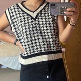SheIn Vest Photo 0