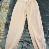 Nike NWT  Taupe Oversized Joggers XS Photo 0