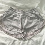Lululemon White Hotty Hot 2.5” Shorts Photo 0