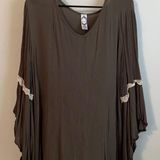 Honeyme Olive Top Photo 0