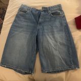 Berksha Jorts  Photo 0