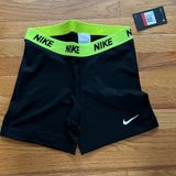 Nike Dry Fit Shorts Photo 0
