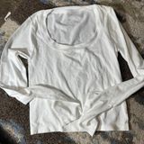 Aura White Long Sleeve Photo 0