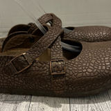 Birkenstock  Birkis 38/8 Dorian Brown  Cross Strap Clog Pebbled Leather Photo 0