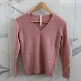 Babaton 100% cashmere Aritzia pink V-Neck sweater - fits XS - super pretty Photo 0