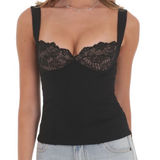 Lucy in the Sky  going out top Photo 0