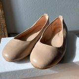 Easy Spirit Nude Leather Ballet Flats Photo 0