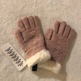 Urban Outfitters New  knit gloves Photo 0