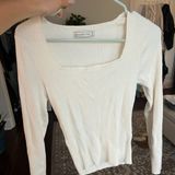 Abercrombie & Fitch Sweater Photo 0