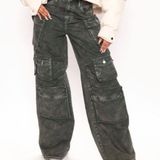 FashioNova Dark green cargo pants Photo 0