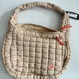 Wantable  Ivory Off White Quilted Tote Bag Purse Shoulder Bag NWT Photo 0