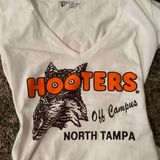 Hooters Original  Outfit Photo 0