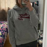 Nike SB Sweatshirt Photo 0