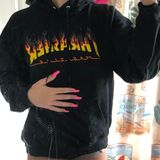 Thrasher Sweatshirt Photo 0