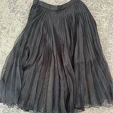 Carmen Marc Valvo  Black Pleated Skirt Size 6 Photo 0