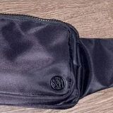 Steve Madden Fanny Pack, Black, Originally $42 Photo 0