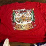 Buc-ee's Buc-Ee’s Christmas Tshirt Photo 0