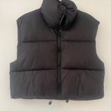 Amazon Cropped Puffer Vest Photo 0