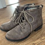 Sporto  Booties Photo 0