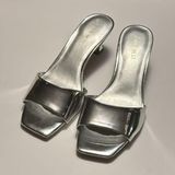 Nine West Women’s Low Kitten Heel Sandal Sz 8 1/2 Photo 0