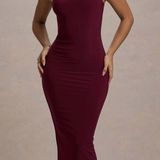 Club L London - Nobu | Burgundy Bandeau Maxi Dress With Halter-Collar Photo 0