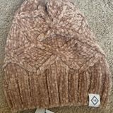 Vera Bradley Beanie Photo 0
