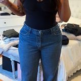 Abercrombie & Fitch The Loose High Rise Jeans Photo 0