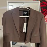 ZARA Cropped Blazer Photo 0