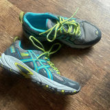 ASICS Gel Venture sneakers size 7 Photo 0