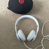 Beats by Dre Solo 2 Photo 0