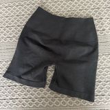 Alphalete Shorts Photo 0