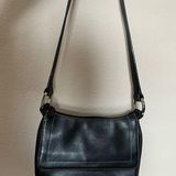 Easy Spirit Black Leather Shoulder Purse Photo 0