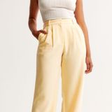 Abercrombie & Fitch NWT Abercrombie pants Photo 0