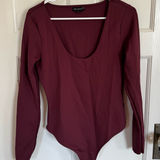 Good American  Burgundy Scuba Scoop bodysuit size large Photo 0