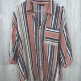 Unique spectrum Button Down Top Photo 0