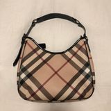 Burberry Authentic Purse Photo 0