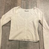 Abercrombie & Fitch  button down sweater Photo 0