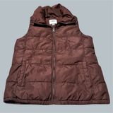 Old Navy Women’s Brown Puffer Vest medium fall polyester coat jacket sleeveless Photo 0