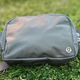 Lululemon  athletica green Belt bag Photo 0