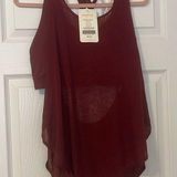 Fabletics NWT  maroon Kessler built in bra tank Photo 0