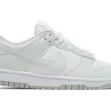 Nike Low Dunks Photo 0