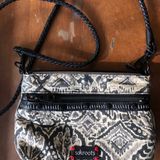 Sakroots Sakroot Crossbody Bag Photo 0