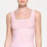 SKIMS Soft Lounge Tank Top Photo 0