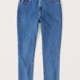 Abercrombie & Fitch Jeans Photo 0