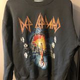 Daydreamer Graphic Crewneck / Sweatshirt Photo 0