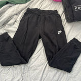 Nike Black  Women’s Jogger Sweatpants Photo 0