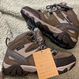 BEARPAW NWT  Waterproof Memory Foam Hiking Boots Photo 0