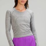 Lululemon Swiftly Tech Long Sleeve 2.0 Photo 0
